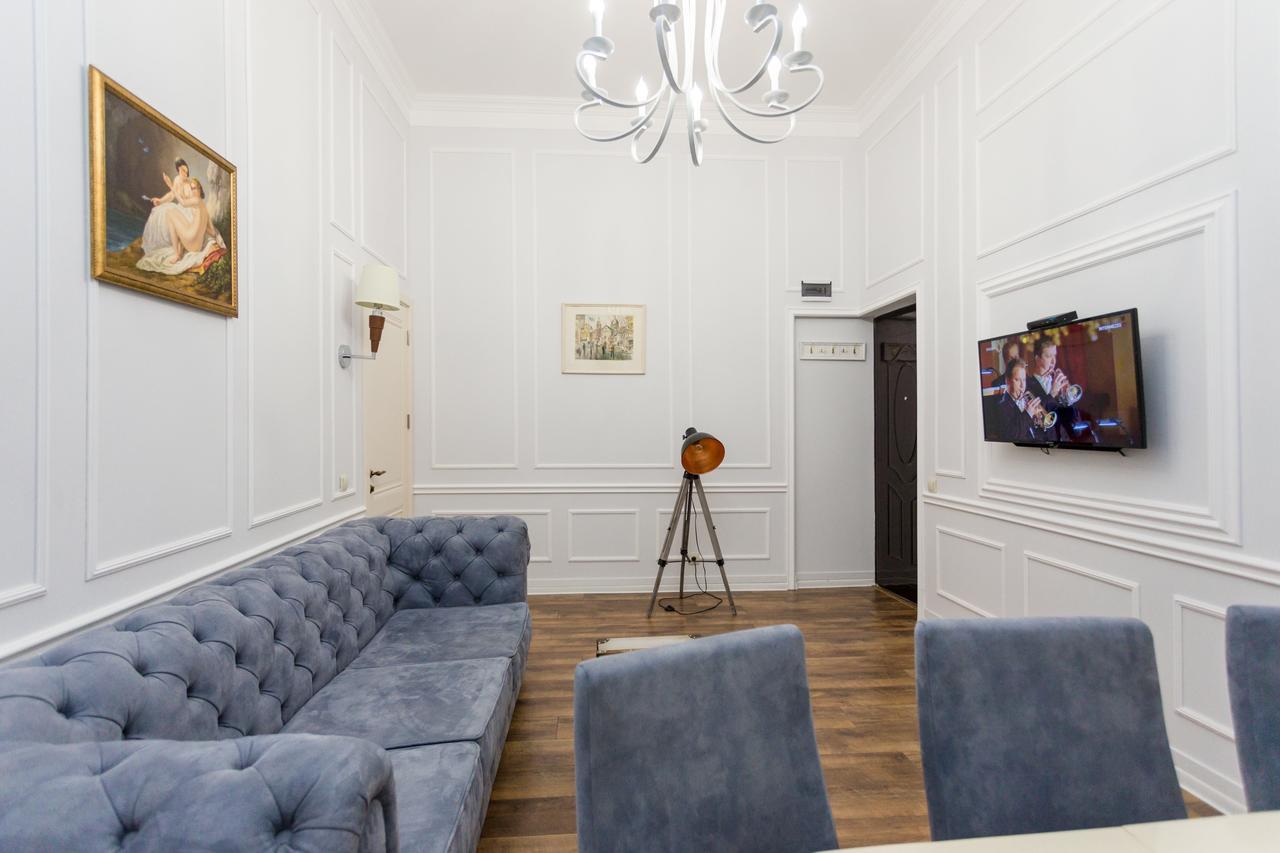 Old Tbilisi Trio Apartments エクステリア 写真