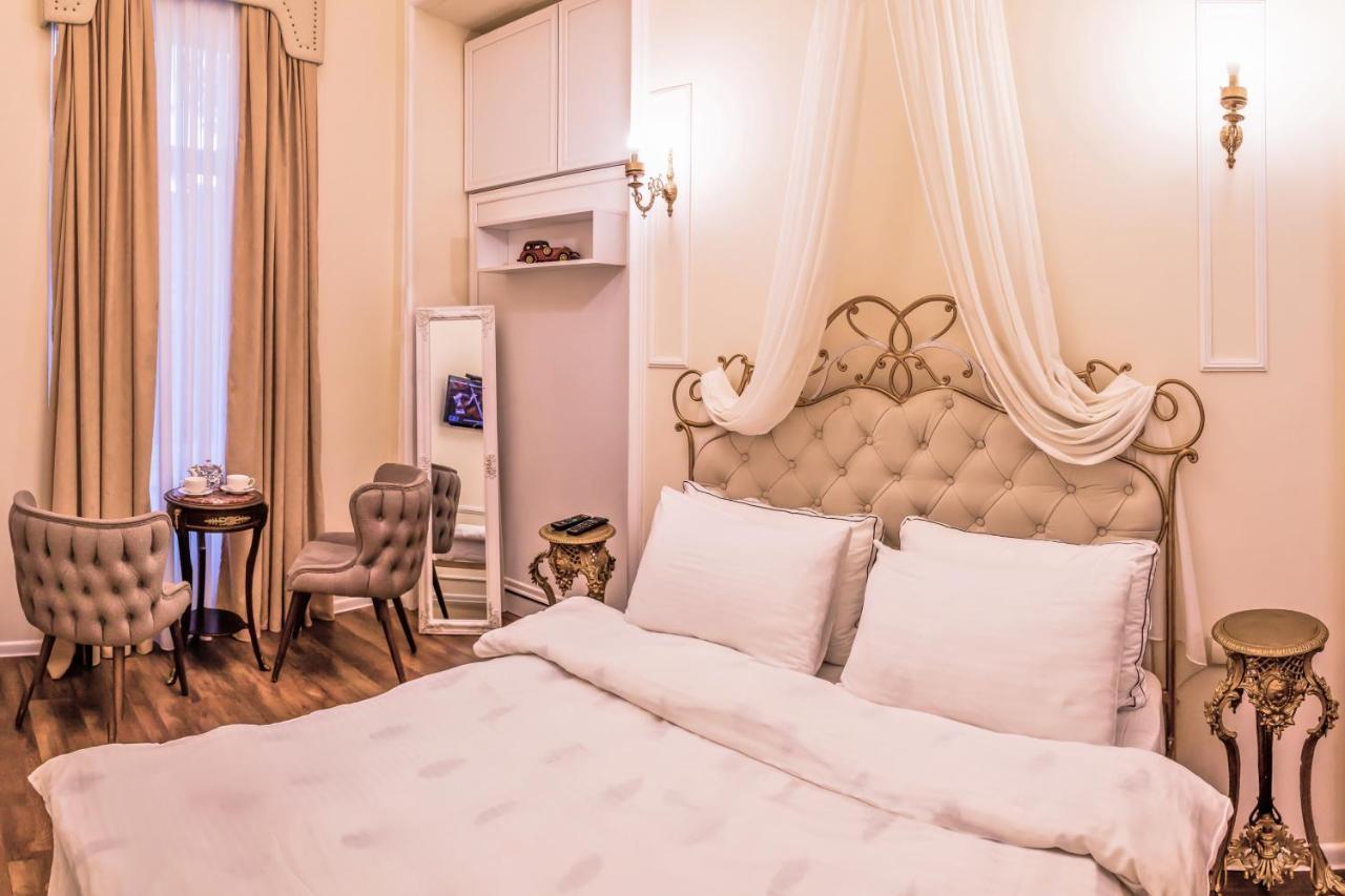 Old Tbilisi Trio Apartments エクステリア 写真